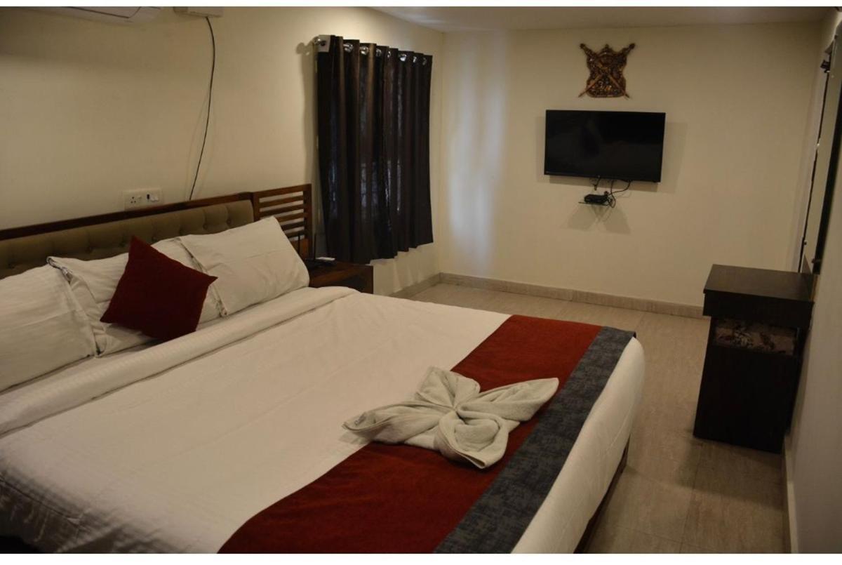 The Butterfly Luxury Serviced Apartments Visakhapatnam Buitenkant foto