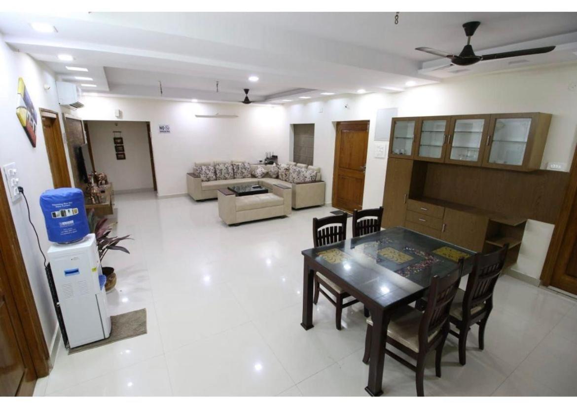 The Butterfly Luxury Serviced Apartments Visakhapatnam Buitenkant foto
