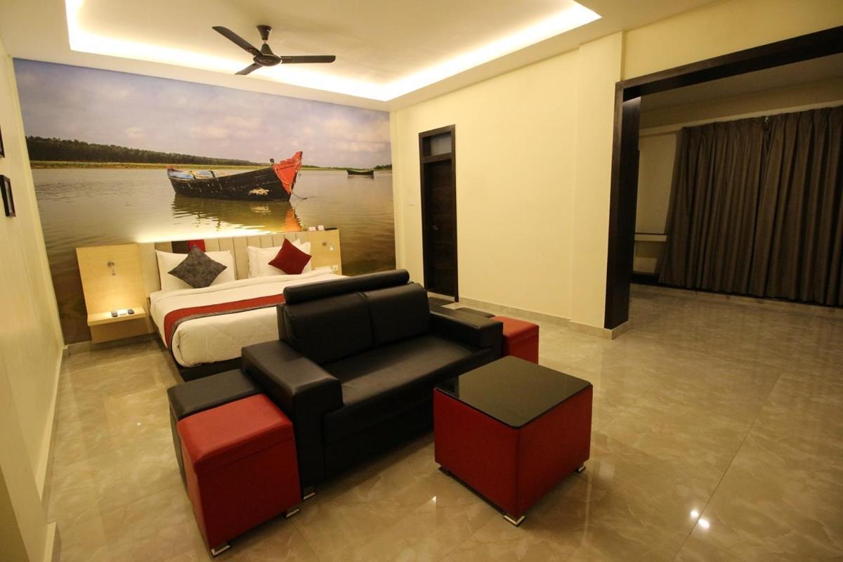 The Butterfly Luxury Serviced Apartments Visakhapatnam Buitenkant foto
