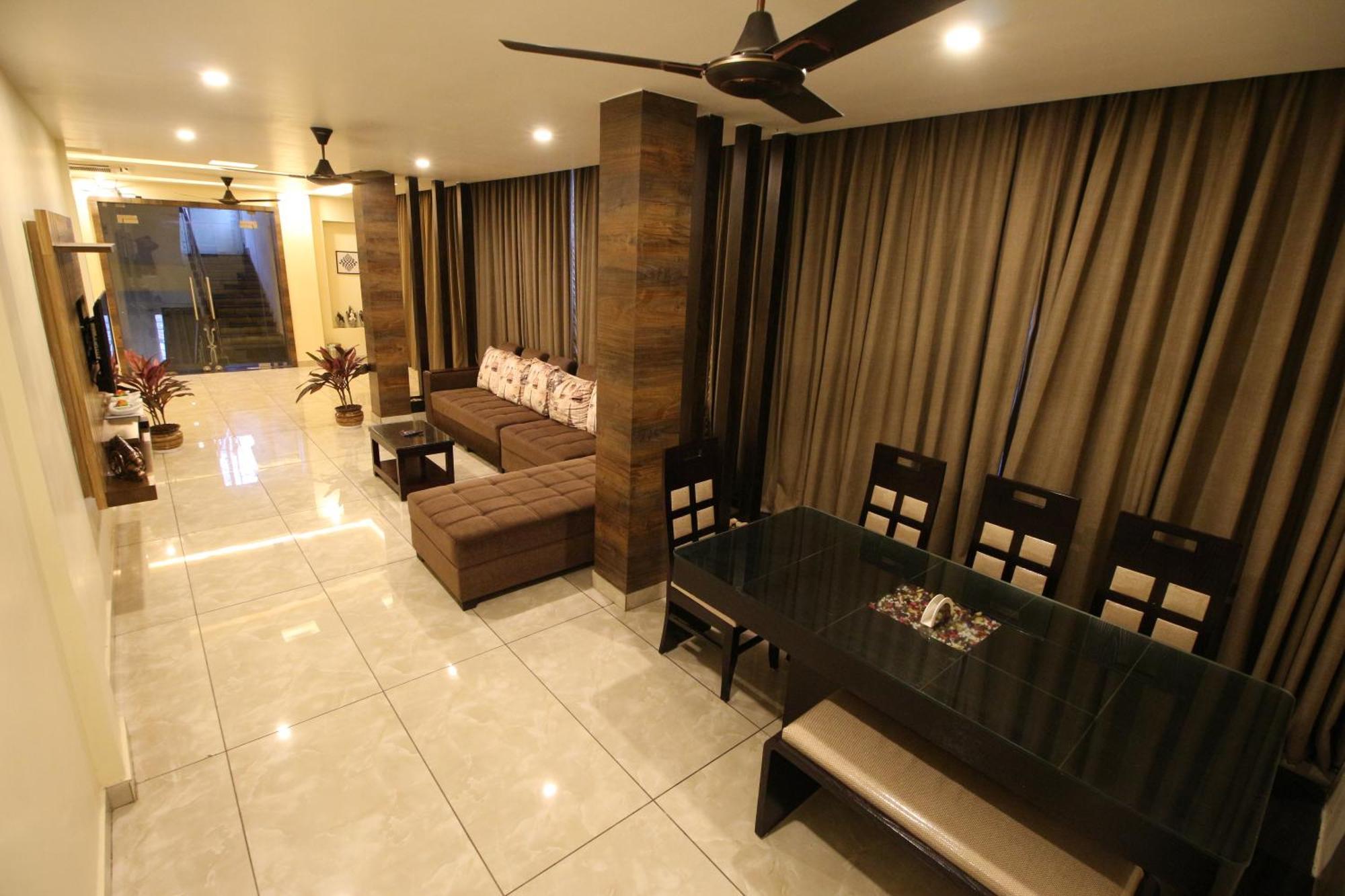 The Butterfly Luxury Serviced Apartments Visakhapatnam Buitenkant foto